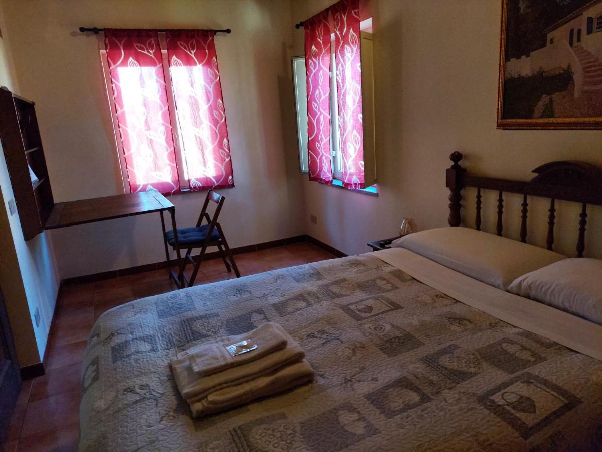 Bed And Breakfast Monticelli Capranica Esterno foto